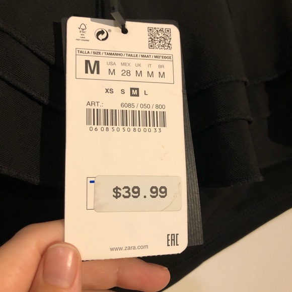 2/$20 NWT Zara Fun Ruffled Shirt One Arm, Cropped - Picture 5 of 5